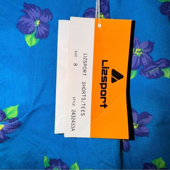 LIZSPORT New High Waisted Pleated Floral Cotton Shorts - Picture 4 of 9